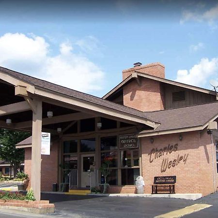 Charles Wesley Motor Lodge Downtown Broken Bow- Hochatown Exterior foto