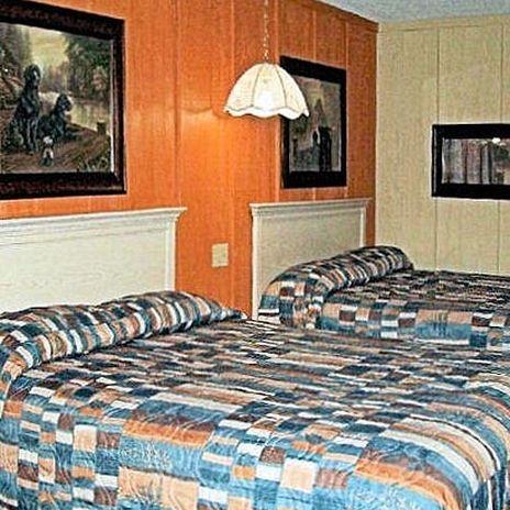 Charles Wesley Motor Lodge Downtown Broken Bow- Hochatown Habitación foto