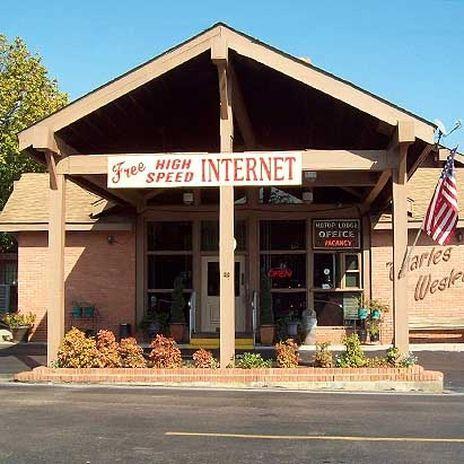 Charles Wesley Motor Lodge Downtown Broken Bow- Hochatown Exterior foto