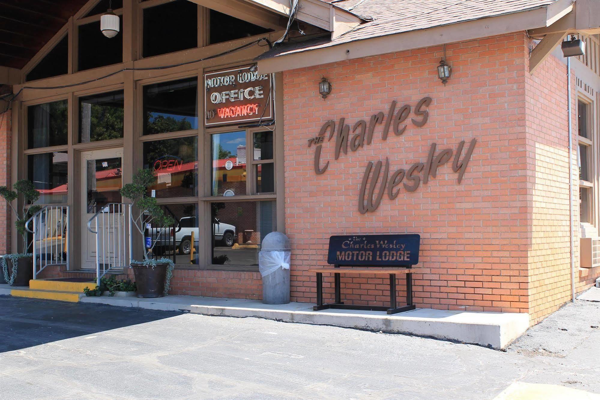 Charles Wesley Motor Lodge Downtown Broken Bow- Hochatown Exterior foto