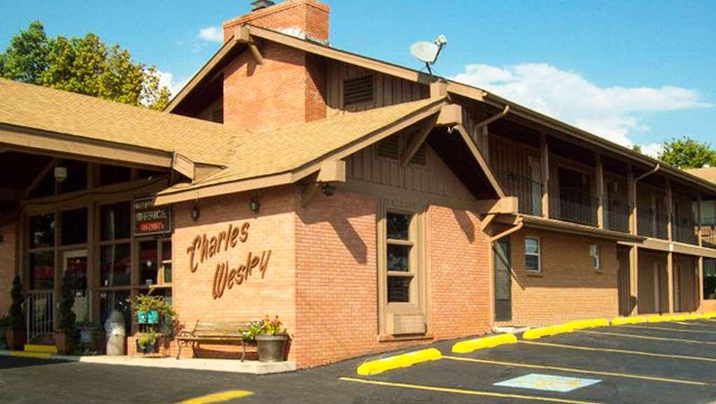 Charles Wesley Motor Lodge Downtown Broken Bow- Hochatown Exterior foto